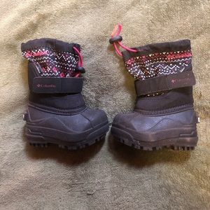 Adorable Columbia winter boots